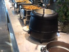 自助取餐区-新天地建国酒店凯撒餐厅