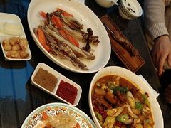 -新疆杭州疗养院·富春山庄