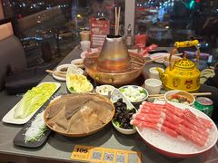-前门·鲜肉火锅(长风店)
