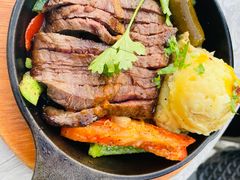 法式达牧场牛排拼嫩鸡排-Chili's Cafe&Bar奇利斯(滨江店)