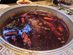 -杨肥肠火锅大排档(火车站花园店)