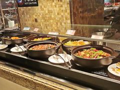 自助取餐区-咖啡苑自助餐厅·中国大饭店