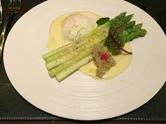 -恰餐厅及酒吧 CHAR Bar & Grill (北京丽都皇冠假日店)