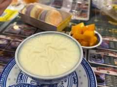 -广信牛奶甜品世家(台东店)