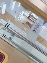 -靓芙泉专研痘痘肌