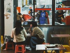 -建国蚵煎蚵面