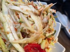 -大头虾越式风味餐厅(光明广场店)