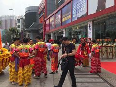 -广州壹马服装广场