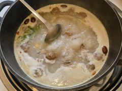 -汤宴·参须肚包鸡(南京路店)