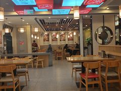 -佬钱湾仔(衣裳街店)