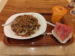-白金汉爵大酒店-24小时餐厅