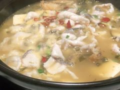 -越城记黑鱼煲(万达店)