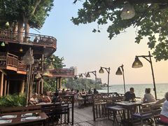 -卷心菜和避孕套餐厅(Pattaya)