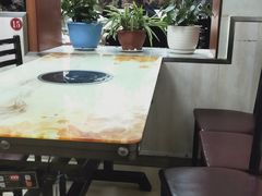 -荣吉招牌自助骨头锅(顾乡店)
