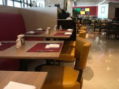 -咖啡苑自助餐厅·中国大饭店
