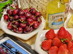 -雍容荟活帝王蟹活龙虾自助(苏宁旗舰店)