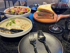 -wineapp葡萄酒餐吧(外滩金融中心店)