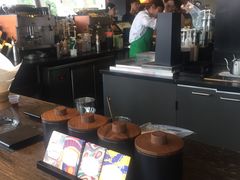 -星巴克臻选(宁波天一广场店)
