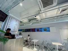 -TRIPS BURGER(大钟寺店)