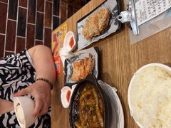 -裕记烧腊连锁餐饮(国商分店)