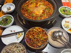 -小饕荟雅安贡椒鱼鲜馆(广福桥店)