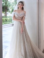 -艾米丽婚纱礼服