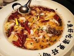 -江渔儿酸菜鱼(奥园广场金发购物中心店)