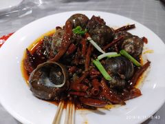 -华仔龙虾(永乐路总店)