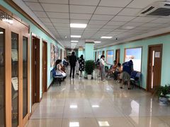 -上海市民办金苹果学校