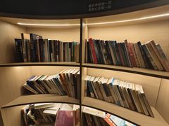 -涨巢·潮玩水疗局