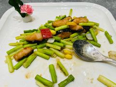 茼蒿炒鱼卷-国惠大酒楼(仓山万达店)