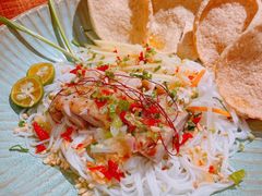 香茅烤鸡肉捞檬粉配印尼虾片-卡朋厨房(289艺术园区店)