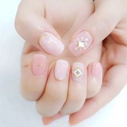 -Pink You美甲美睫纹绣定制中心