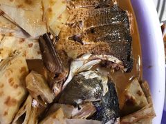 -阿三鱼头泡饼·家常菜