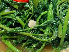 -滕记星发餐室·新加坡菜(巨鹿路店)