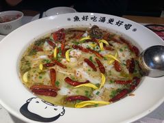 -江渔儿酸菜鱼(奥园广场金发购物中心店)