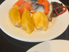 -大中华希尔顿酒店-念自助餐·海南美食·三文鱼