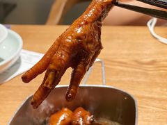 弄堂里的卤鸡爪-弄堂里·寻味杭州(湖滨银泰in77C区店)