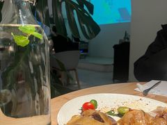 -春树下·树屋花房西餐厅(罍街AS1980店)