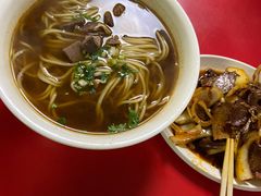 -乐天拉面(桃花街店)