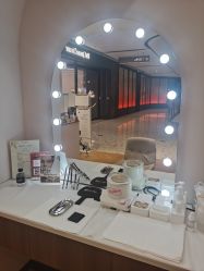 -Wax Brow蜜蜡脱毛美甲美睫眉吧