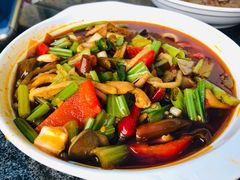 炒鸡杂-老幺泉水鸡