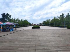 -汇泉广场