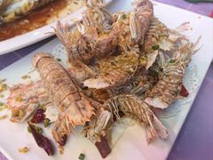 -鑫悦楼煎蟹·16年海鲜大排档