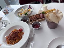-奈尔宝·儿童乐园·亲子餐厅(前滩店)
