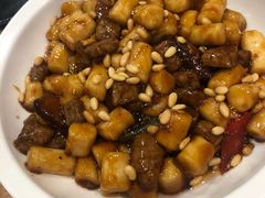 松子牛肉炒年糕-兔爸私家小厨(新北万达店)