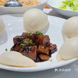 不想多说，但东坡肉配馒头真的绝绝子！