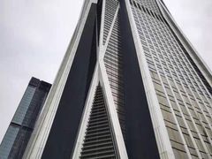 -平安金融中心云际观光层