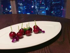 樱桃鹅肝-广州柏悦酒店·悦景轩·粤菜餐厅