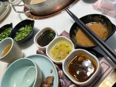 -洪氏嗨捞·猪肚鸡火锅(阳光天地店)